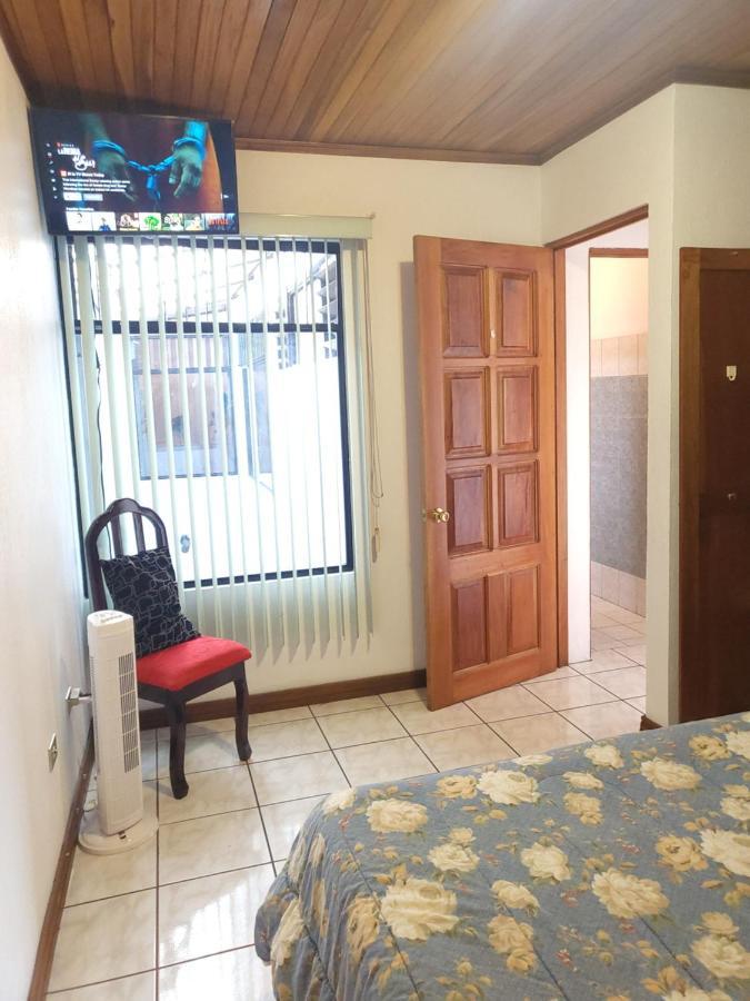 Don Carlos Place Upper Unit Alajuela Kültér fotó