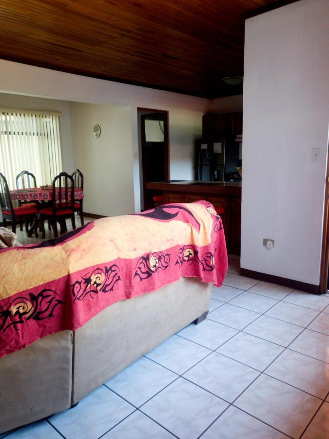 Don Carlos Place Upper Unit Alajuela Kültér fotó